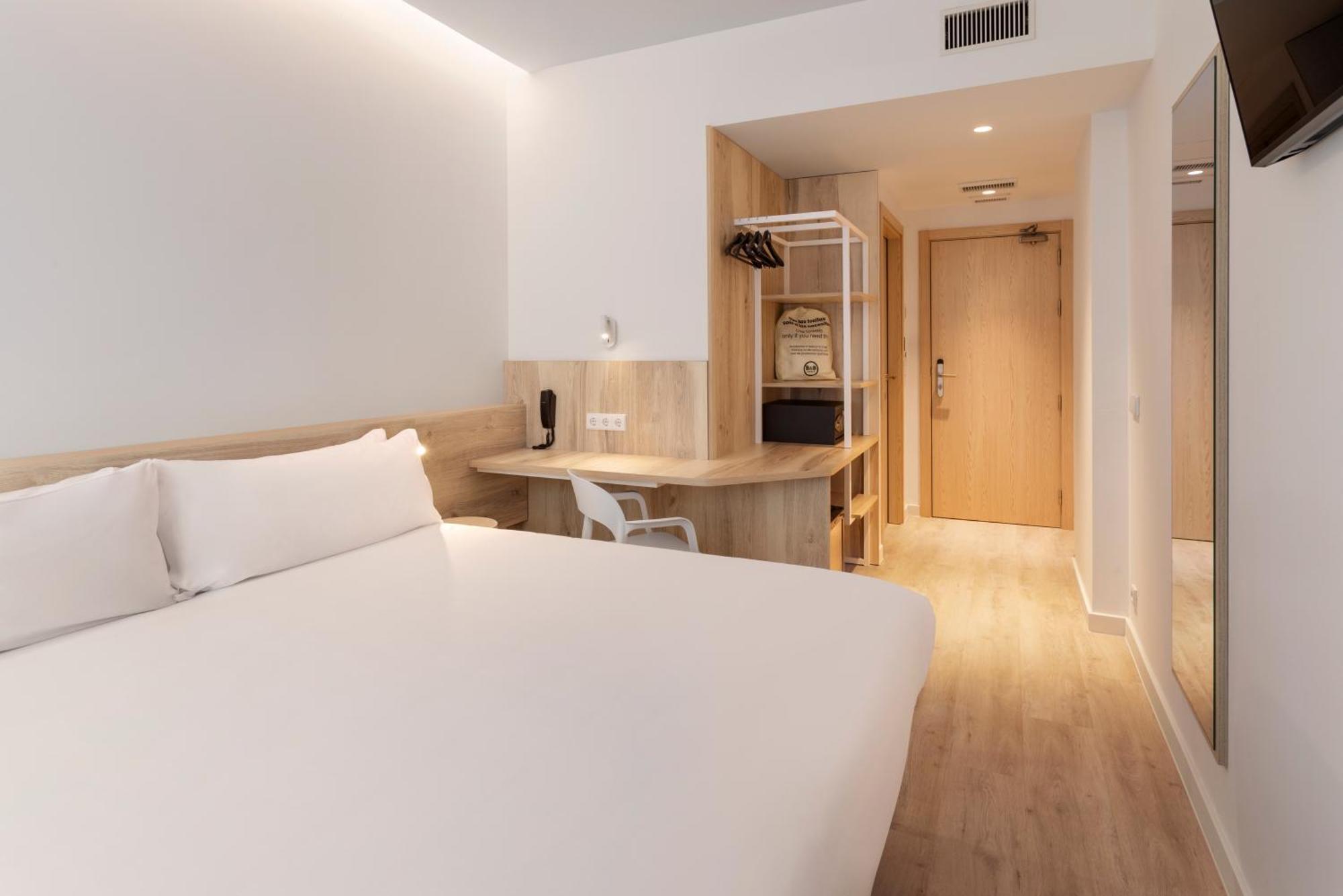 B&B Hotel Madrid Carabanchel エクステリア 写真